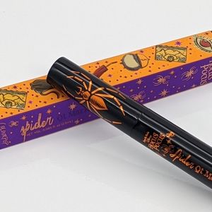 Colourpop Hocus pocus QT Mark Fave Stamp